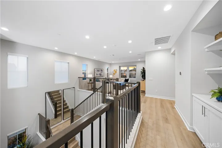 100 Edna Pkwy, Lake Forest, California 92630