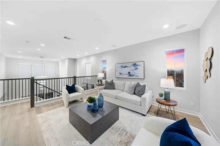 100 Edna Pkwy, Lake Forest, California 92630