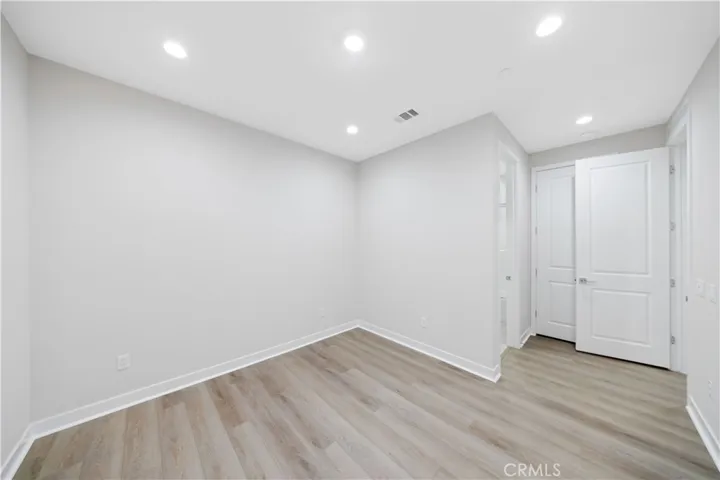 100 Edna Pkwy, Lake Forest, California 92630