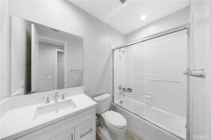100 Edna Pkwy, Lake Forest, California 92630