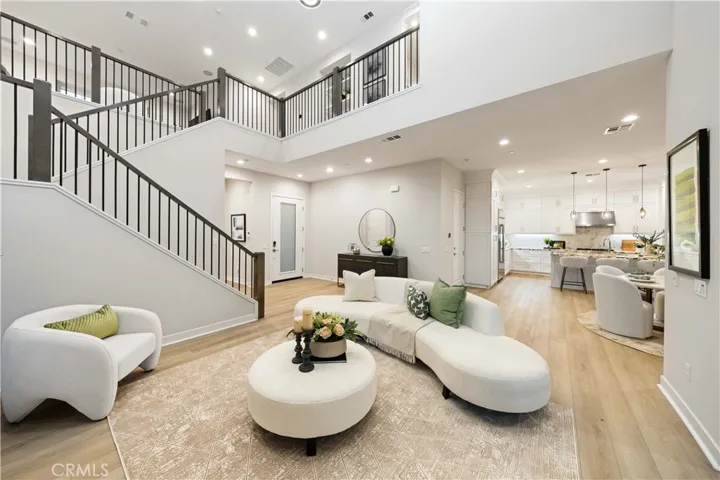100 Edna Pkwy, Lake Forest, California 92630