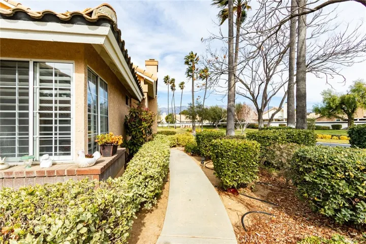 786 La Costa Drive, Banning, California 92220