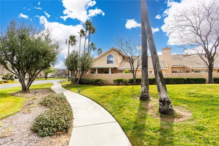 786 La Costa Drive, Banning, California 92220