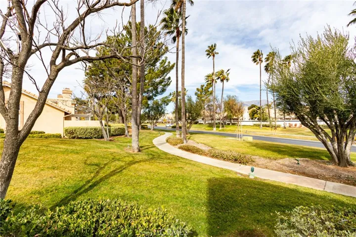 786 La Costa Drive, Banning, California 92220