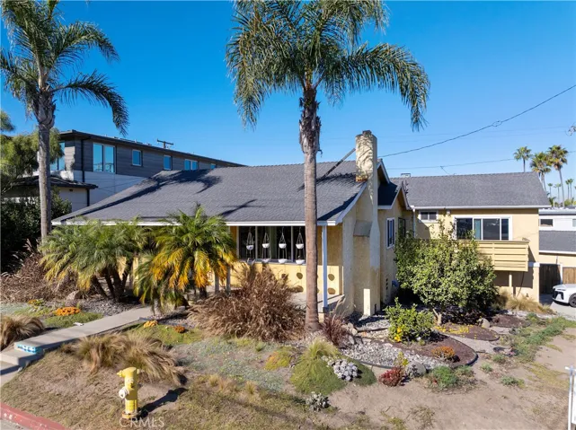 767 11th St, Manhattan Beach, California 90266