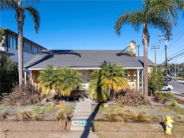 767 11th St, Manhattan Beach, California 90266