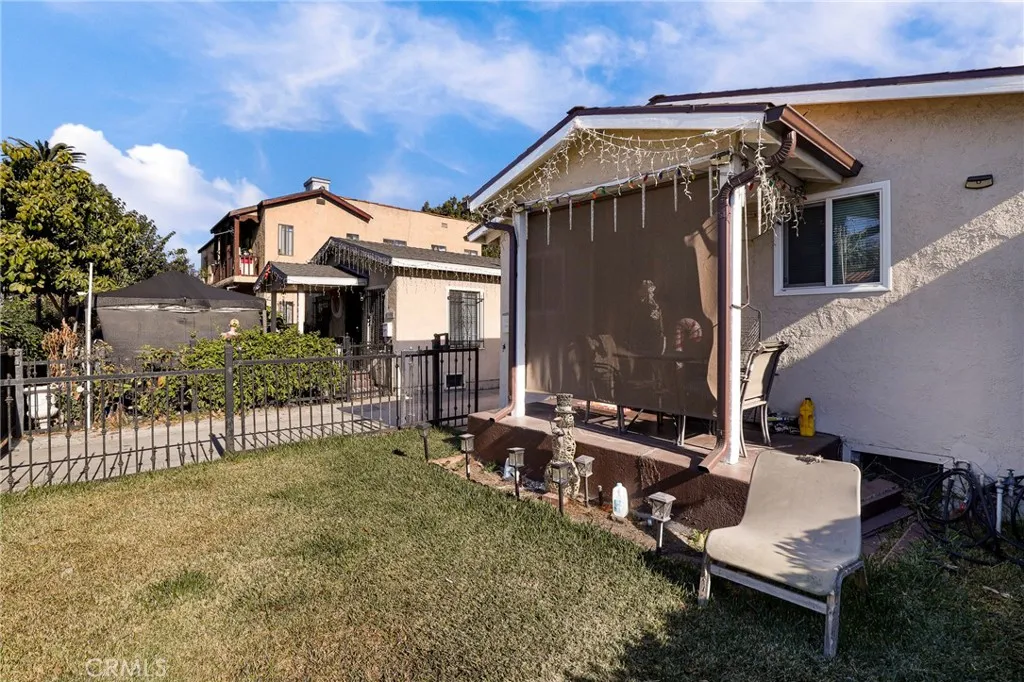 2908 S Sycamore Avenue, Los Angeles, California 90016 home-pic-5