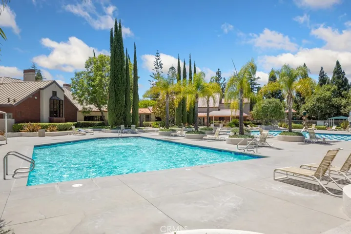 28811 Hedgerow, Mission Viejo, California 92692