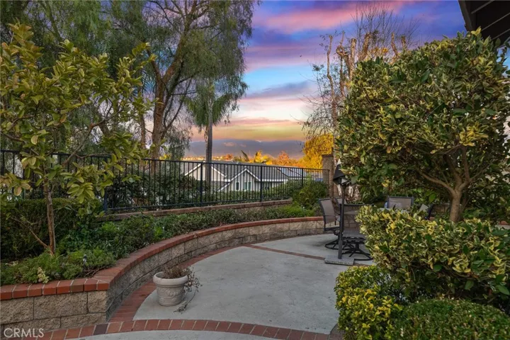 28811 Hedgerow, Mission Viejo, California 92692