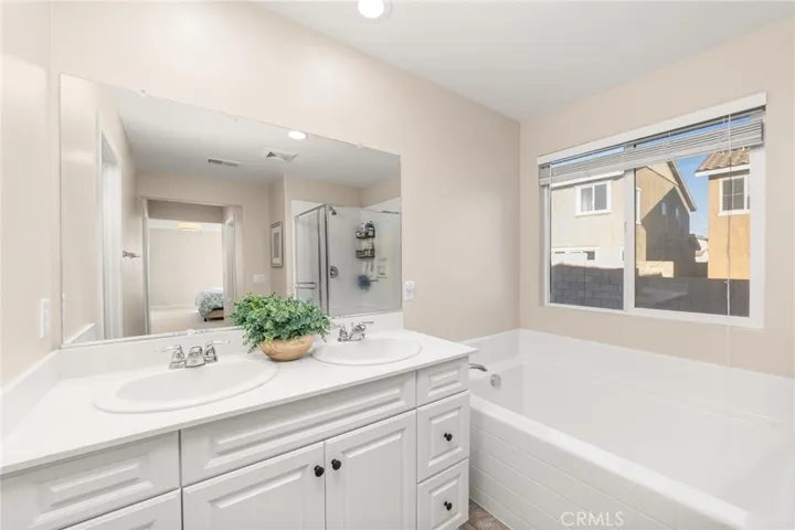 5413 Padua Way, Fontana, California 92336