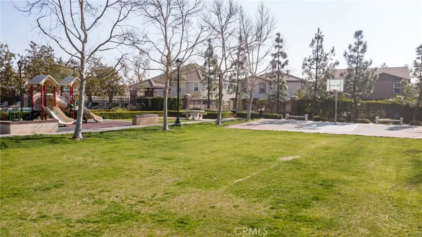 5413 Padua Way, Fontana, California 92336