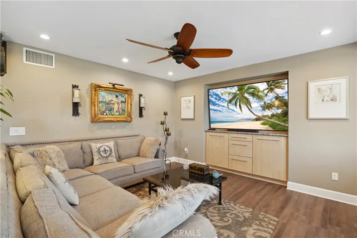 37239 Bianca Road, Palmdale, California 93551