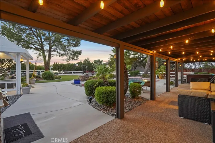 37239 Bianca Road, Palmdale, California 93551