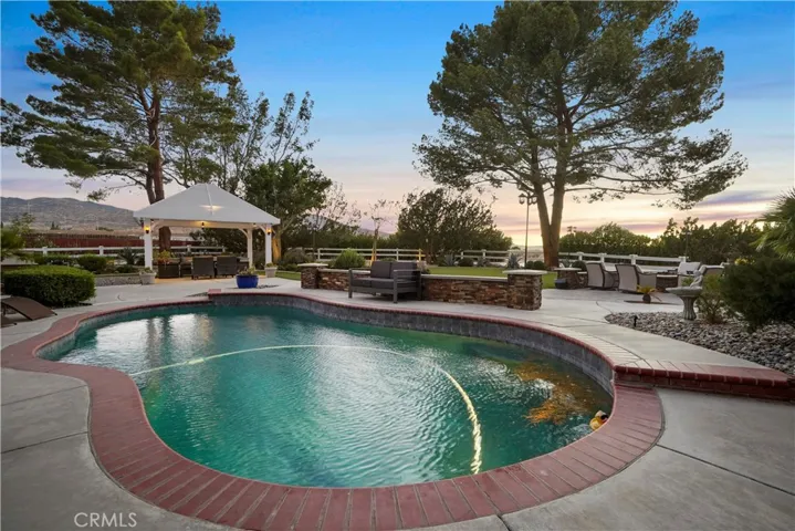 37239 Bianca Road, Palmdale, California 93551