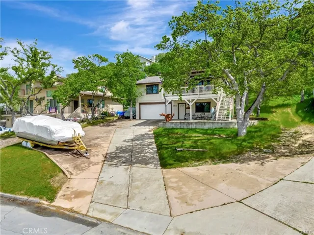 2512 Shoreline Road, Bradley, California 93426