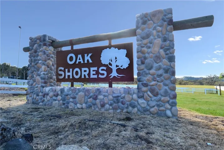 2512 Shoreline Road, Bradley, California 93426