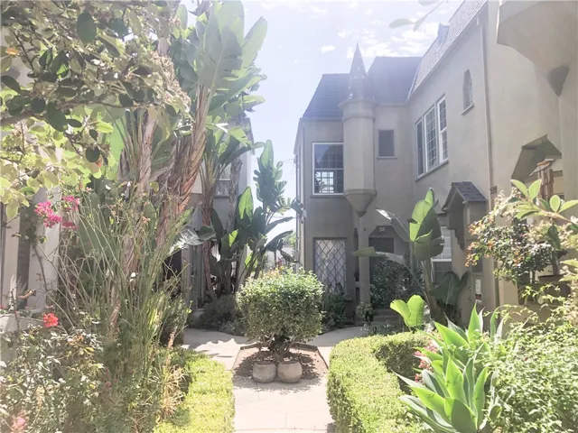 1284 S Citrus Avenue, Los Angeles, California 90019
