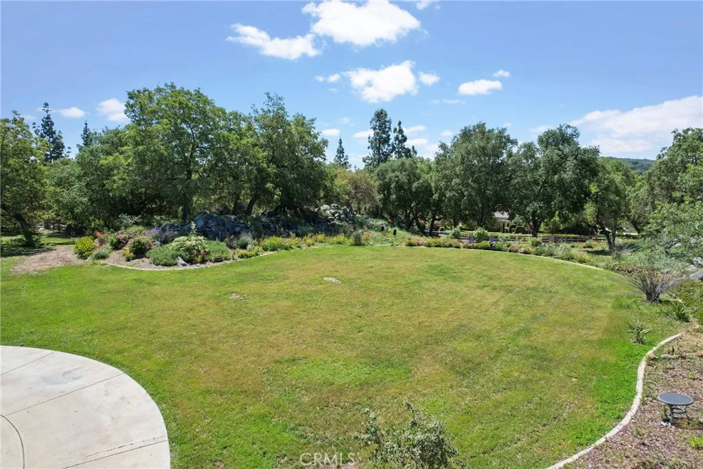 19490 Calle Juanito, Murrieta, California 92562 home-pic-19