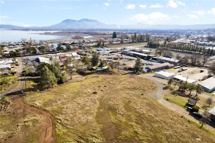 205 Kimberly Lane, Lakeport, California 95453