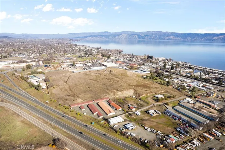 205 Kimberly Lane, Lakeport, California 95453
