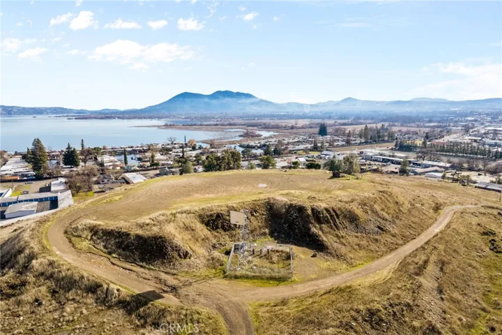 205 Kimberly Lane, Lakeport, California 95453