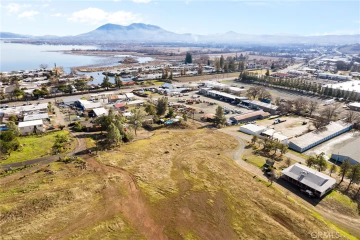 205 Kimberly Lane, Lakeport, California 95453