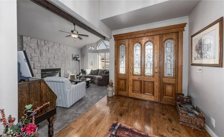 13098 Oak Crest Drive, Yucaipa, California 92399