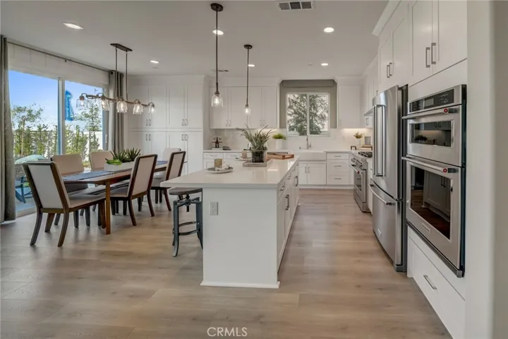 7945 Terranova Court, Highland, California 92346