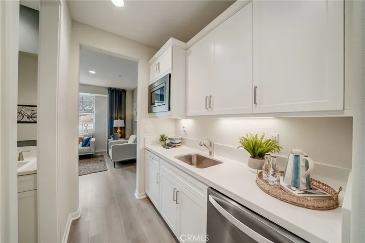 7945 Terranova Court, Highland, California 92346