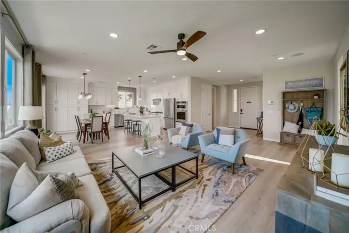 7945 Terranova Court, Highland, California 92346