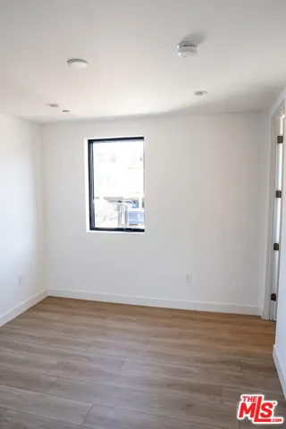 2019 Preuss Road B, Los Angeles, California 90034