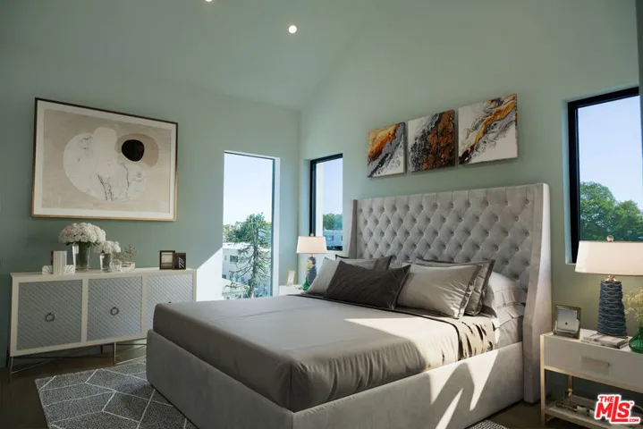 2019 Preuss Road B, Los Angeles, California 90034