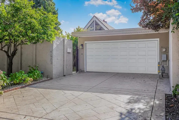 1052 E Evelyn Avenue, Sunnyvale, California 94086