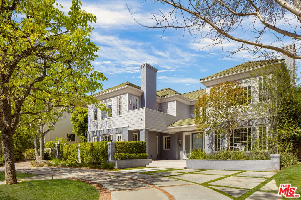 720 N Crescent Drive, Beverly Hills, California 90210, 8 Bedrooms Bedrooms, ,10 BathroomsBathrooms,Residential Lease,For Rent,Crescent,25486727