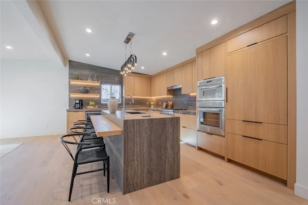 5016 Rubio Avenue, Encino, California 91436 home-pic-16