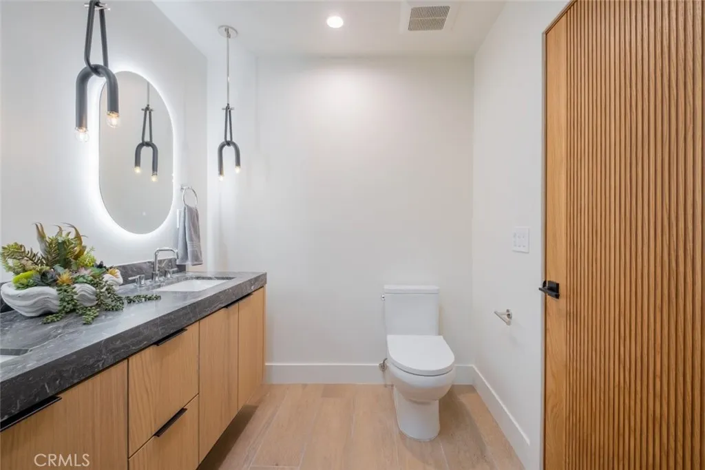 5016 Rubio Avenue, Encino, California 91436 home-pic-38