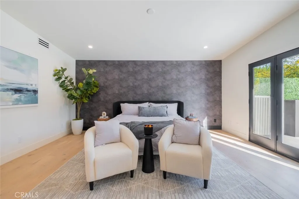 5016 Rubio Avenue, Encino, California 91436 home-pic-33