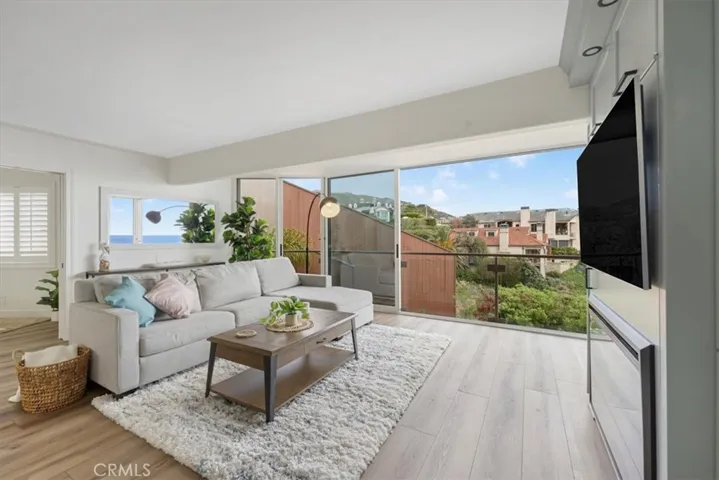 31561 Table Rock Drive 413, Laguna Beach, California 92651