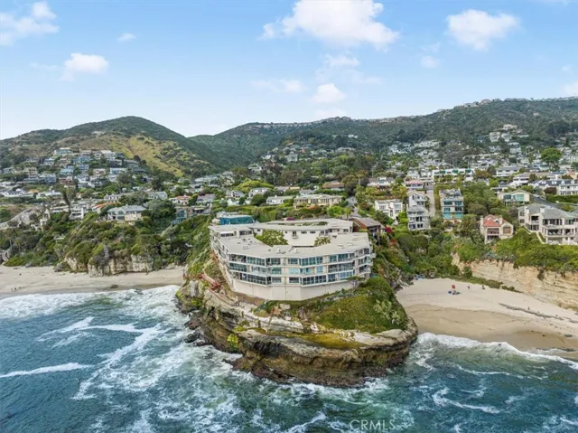 31561 Table Rock Drive 413, Laguna Beach, California 92651