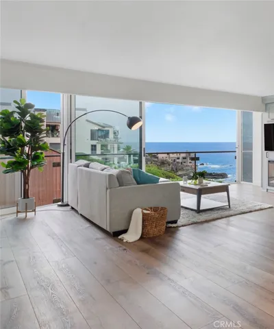 31561 Table Rock Drive 413, Laguna Beach, California 92651