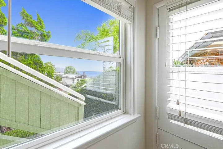 296 1/2 La Brea Street, Laguna Beach, California 92651