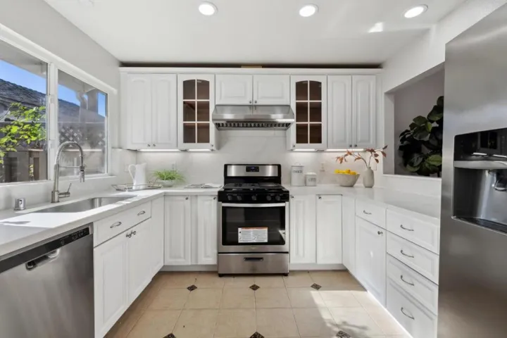 994 Marquette Lane, Foster City, California 94404