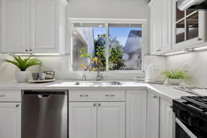 994 Marquette Lane, Foster City, California 94404