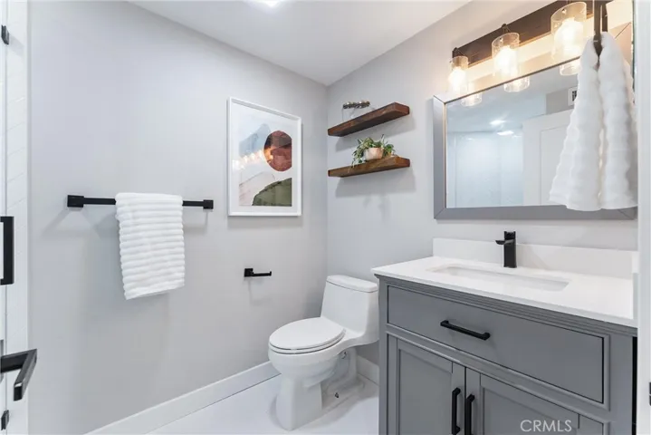 MAIN LEVEL BATHROOM