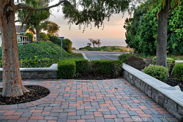 3333 Narino Drive, Rancho Palos Verdes, California 90275