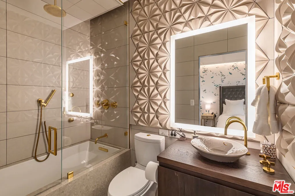 10727 Wilshire Boulevard 1805, Los Angeles, California 90024 home-pic-18