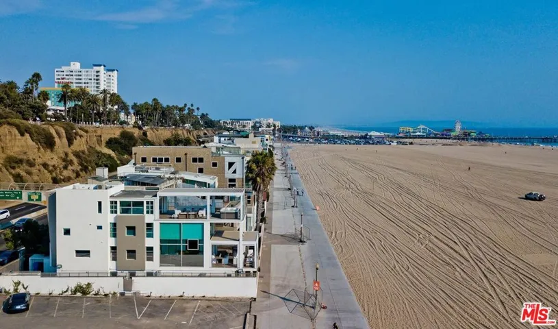 1255 Palisades Beach Road, Santa Monica, California 90401