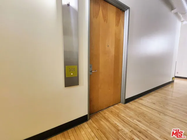 1850 Industrial Street 306, Los Angeles, California 90021