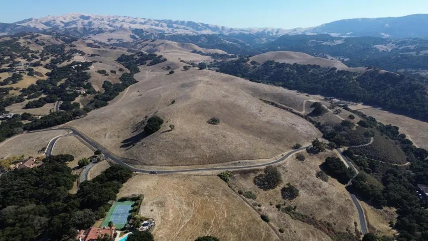 0 Corral De Tierra, Salinas, California 93908