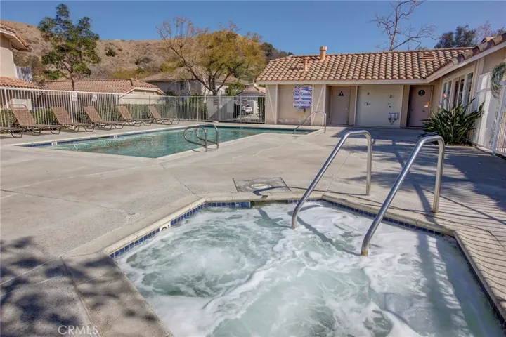 19801 Meadow Ridge Drive 19, Trabuco Canyon, California 92679